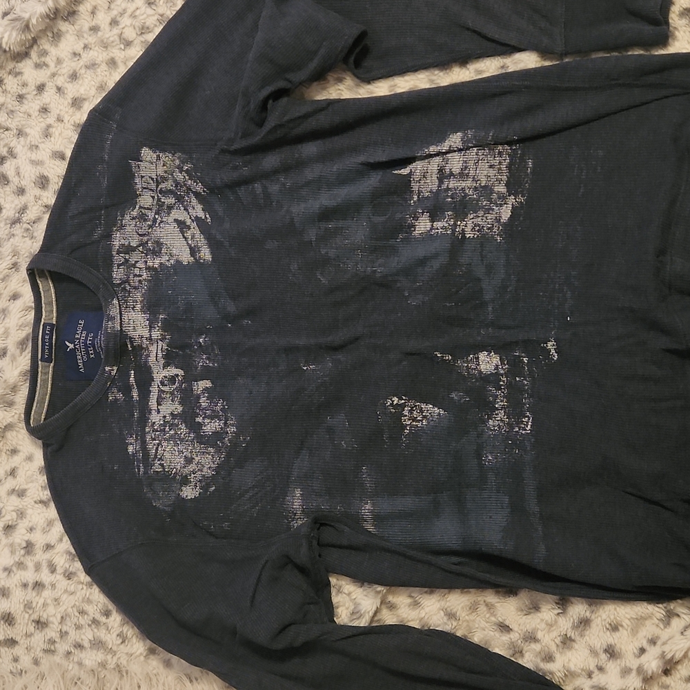 American Eagle long sleeve shirt